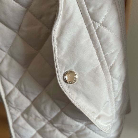 Zara - Picture 3 of 4